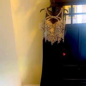 Black and Gold Velvet Long Evening Gown